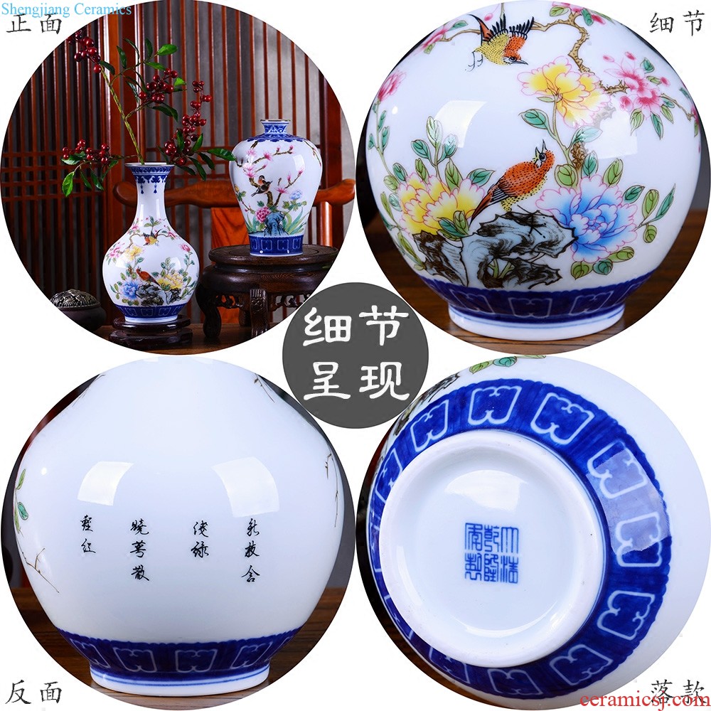 Jingdezhen ceramic vase furnishing articles hand-painted creative retro blue and white porcelain porcelain of sitting room home furnishing articles