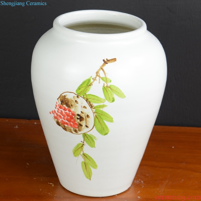 Jingdezhen ceramic hand-painted vases furnishing articles celebrity master new Chinese style household act the role ofing is tasted the sitting room porch place by hand