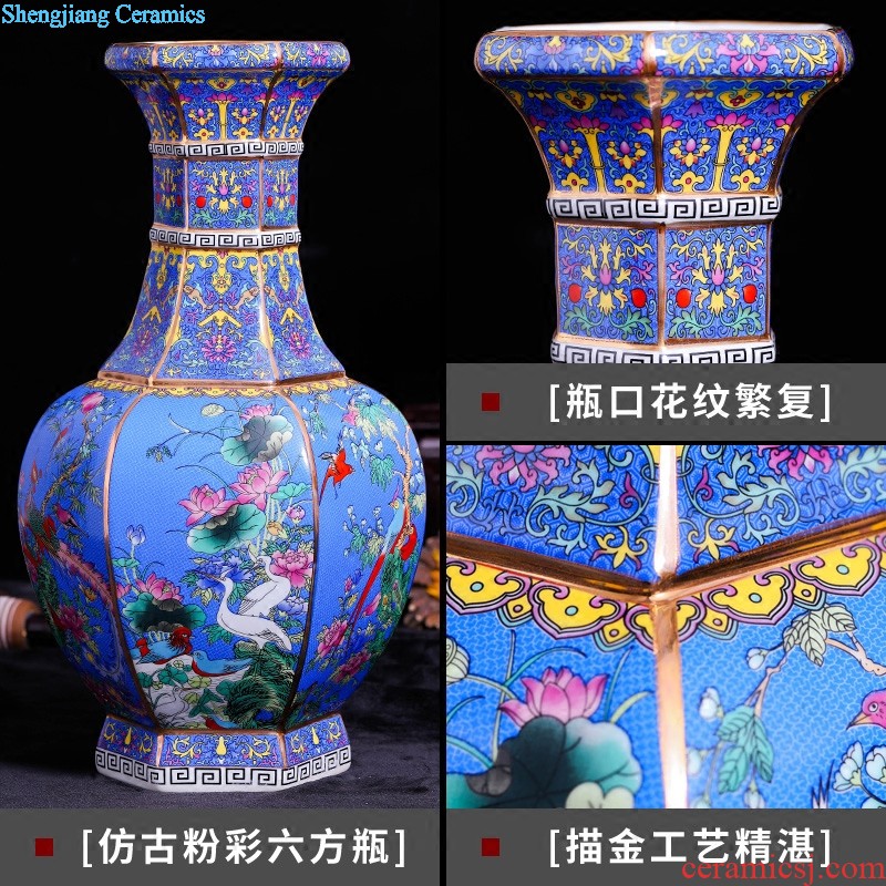 Jingdezhen ceramics Archaize large blue and white porcelain vase is Chinese style living room decoration crafts are arranging flowers