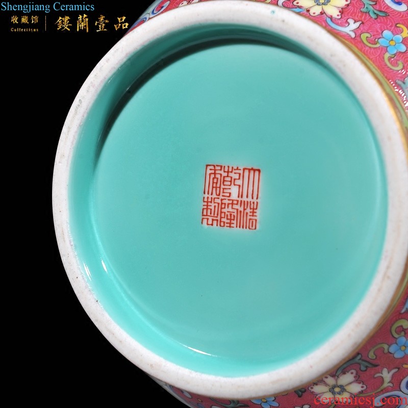 Jingdezhen ceramics imitation qing jiaqing emperor kiln alum red paint branch receptacle bats vase sitting room adornment is placed