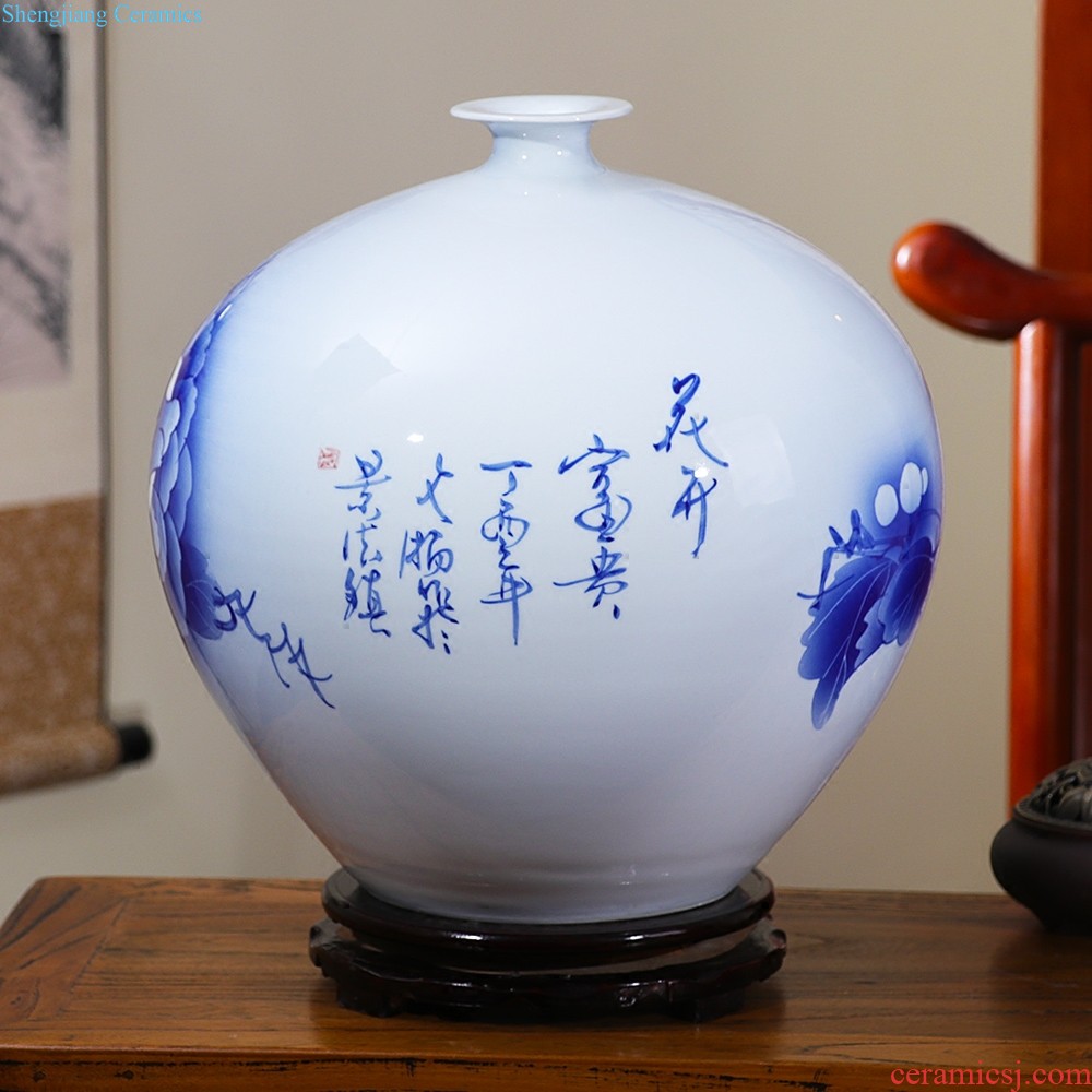 Jingdezhen glaze color hand-painted under blue and white porcelain vases, ceramic flower arranging device design of Chinese style household decorates sitting room furnishing articles