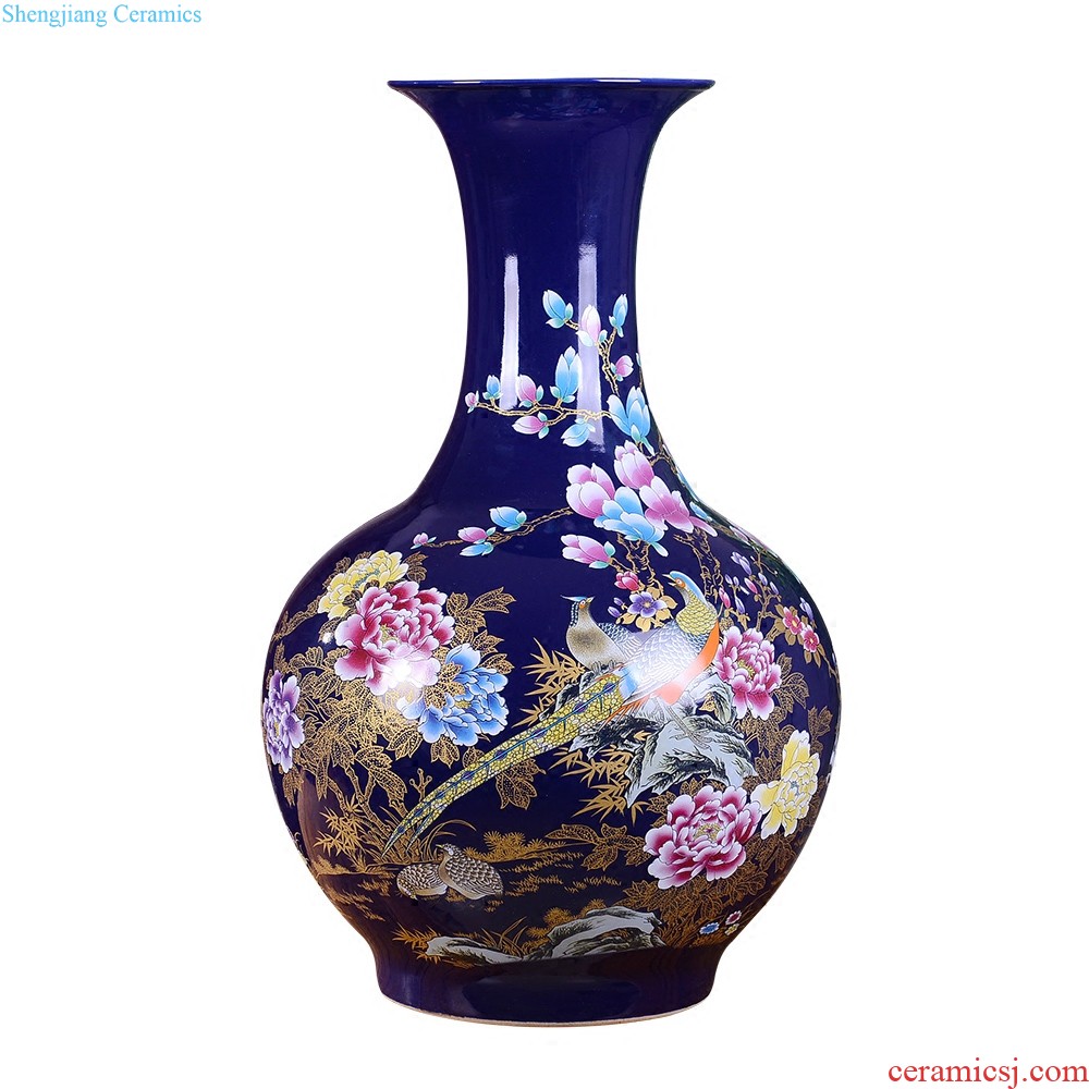 Jingdezhen ceramic vase furnishing articles beaming famille rose gold flower arranging wax gourd bottle of modern Chinese style household decoration