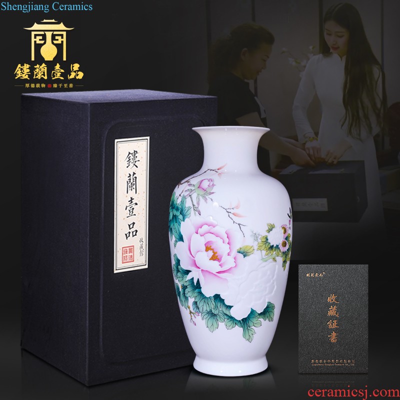 Jingdezhen ceramics and exquisite carving flower vase yanan life home sitting room decoration collection furnishing articles