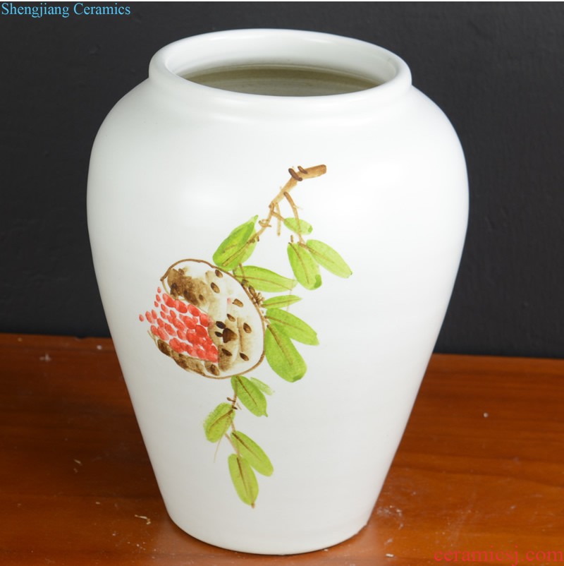 Jingdezhen ceramic hand-painted vases furnishing articles celebrity master new Chinese style household act the role ofing is tasted the sitting room porch place by hand