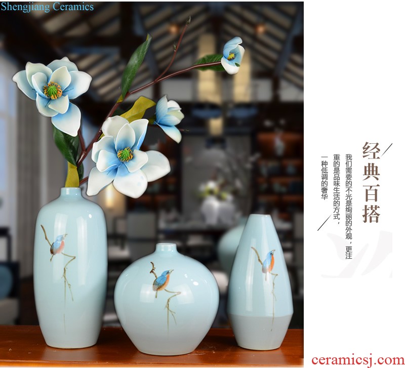 Jingdezhen ceramic vase restoring ancient ways furnishing articles of Chinese style living room dry flower arranging flowers home TV ark porcelain ornaments