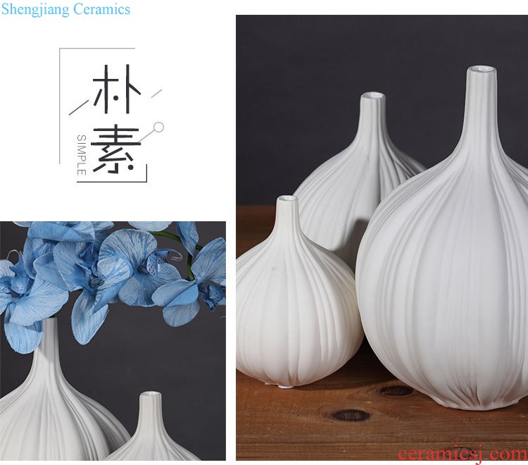 Jingdezhen ceramic new Chinese vase furnishing articles sitting room dry flower arranging flowers household soft adornment green China arts and crafts