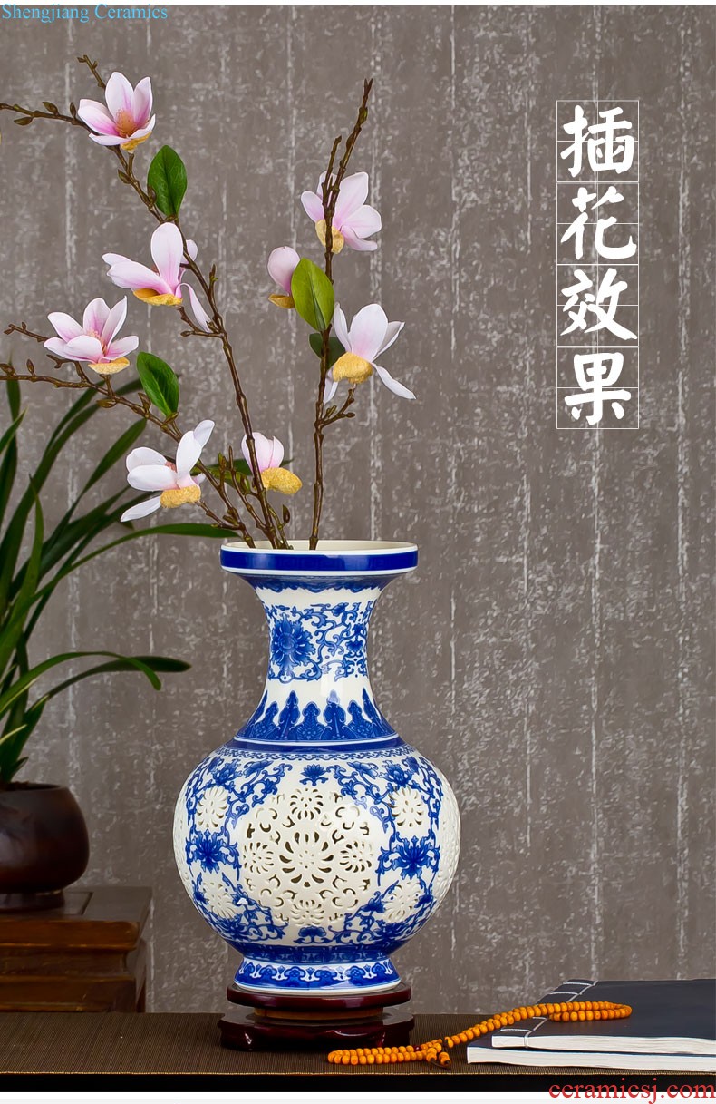 Jingdezhen ceramic vase furnishing articles porcelain vases, ceramic flower arranging flowers sitting room is contemporary and contracted household adornment