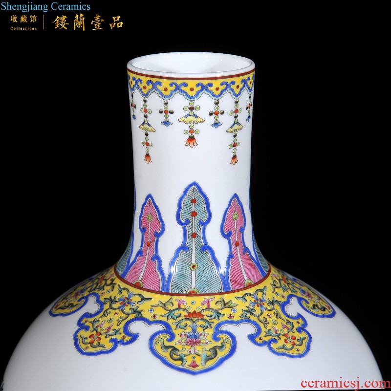 Jingdezhen imperial kiln chinaware imitation qing yongzheng bucket color picking flowers plum bottle collection sitting room adornment home furnishing articles