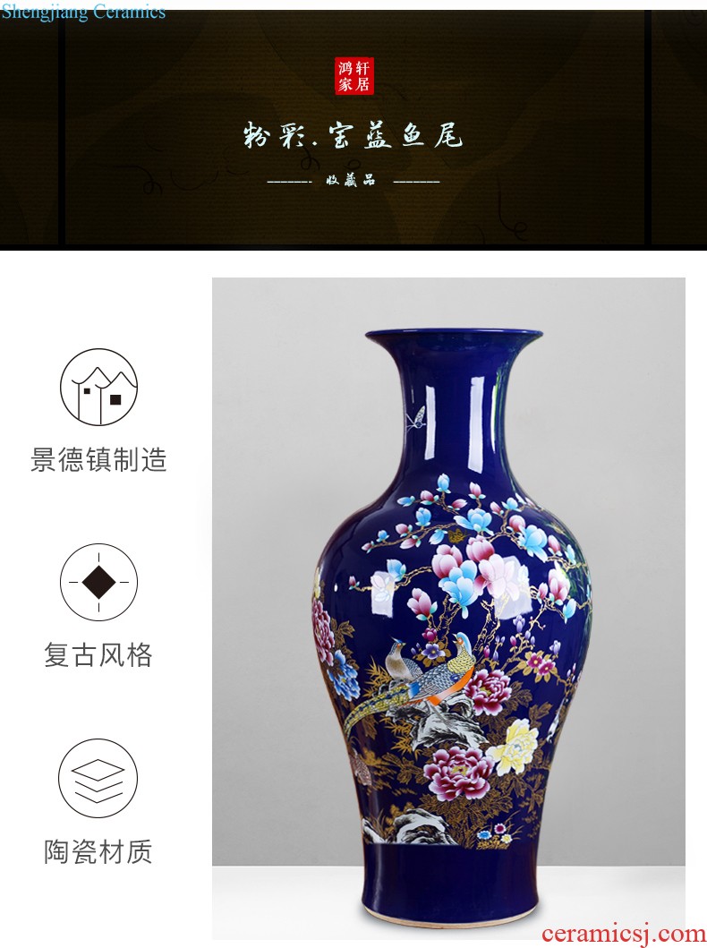 Jingdezhen ceramic vase furnishing articles beaming famille rose gold flower arranging wax gourd bottle of modern Chinese style household decoration