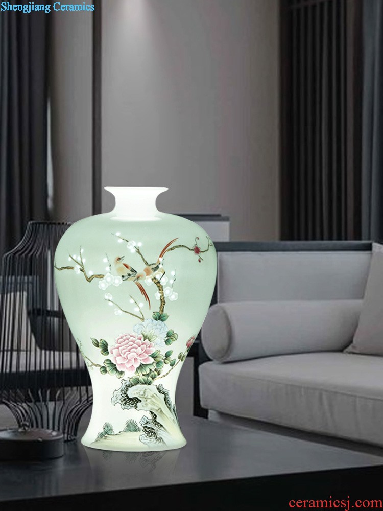 Jingdezhen ceramics furnishing articles Hand-painted youligong general canister vases, sitting room of Chinese style household decorations