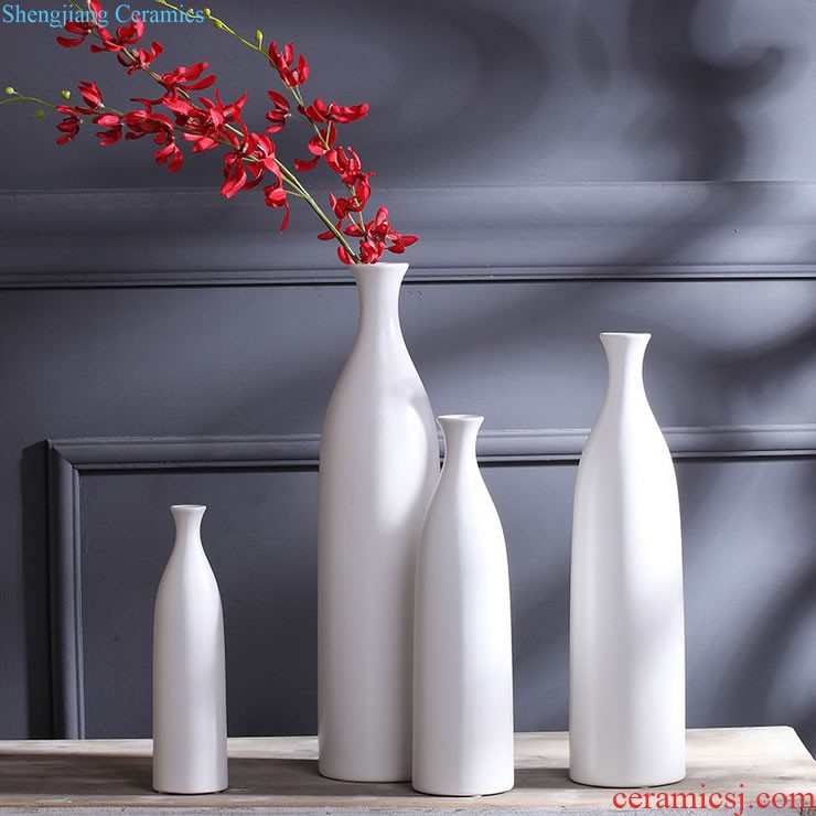 Blue and white porcelain vase landscape of jingdezhen ceramics sitting room Chinese wind restoring ancient ways household soft adornment furnishing articles arranging flowers