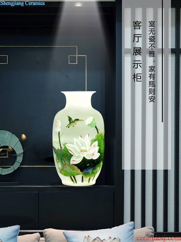 Jingdezhen ceramics Modern Chinese antique blue and white porcelain vases, flower arranging is sitting room adornment crafts