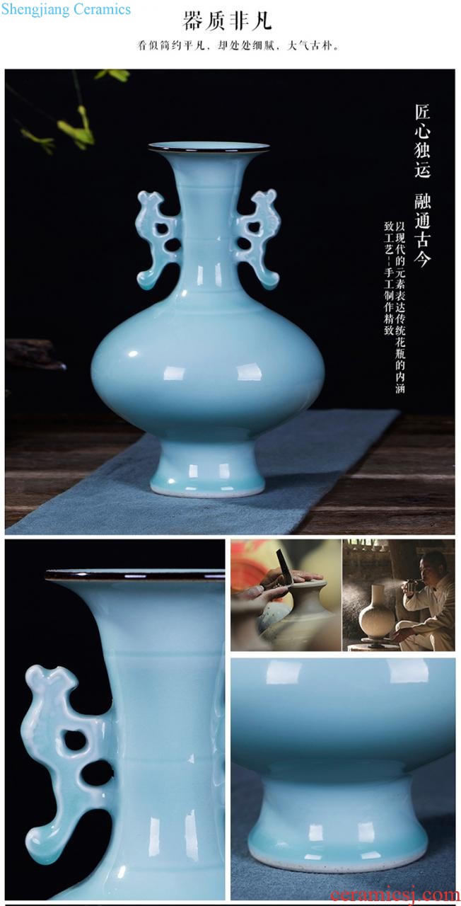 Jingdezhen blue and white porcelain vase under the glaze color hand-painted ceramic bottle blooming flowers sealed bottle 5 jins of 10 jins