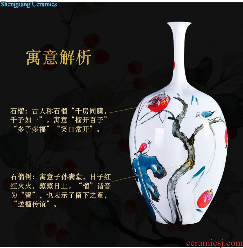 Jingdezhen ceramics hand-painted pastel prosperous thin body new Chinese style household vase sitting room adornment is placed