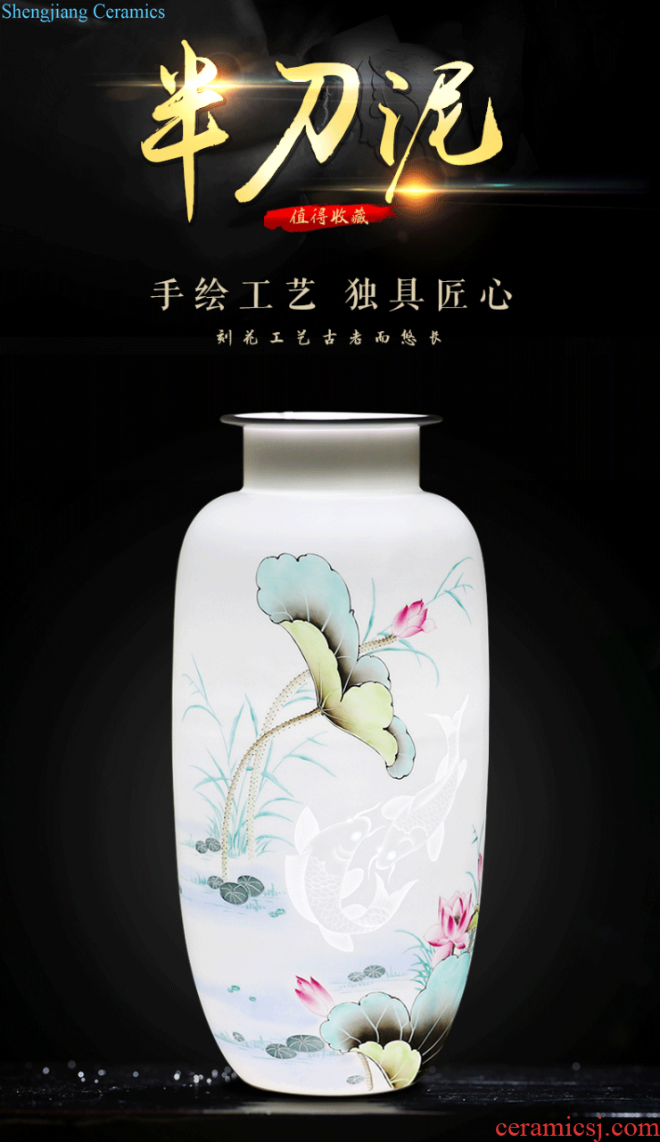 Jingdezhen ceramics vase furnishing articles the sitting room is blue and white porcelain vases, flower arranging flowers mesa of new Chinese style household decoration