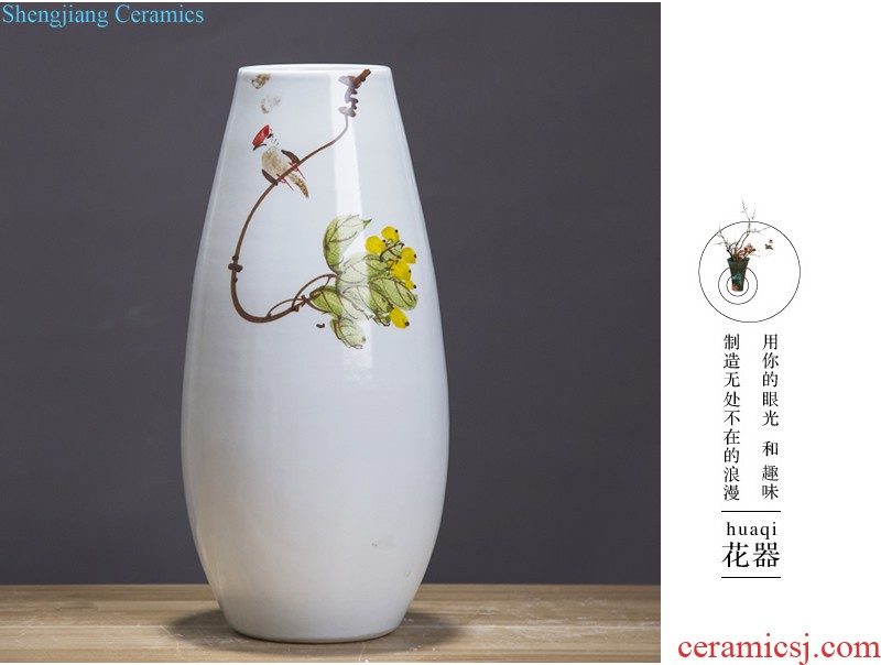 Jingdezhen ceramics vase furnishing articles sitting room creative new rich ancient frame dried flowers flower arrangement of Chinese style household ornaments