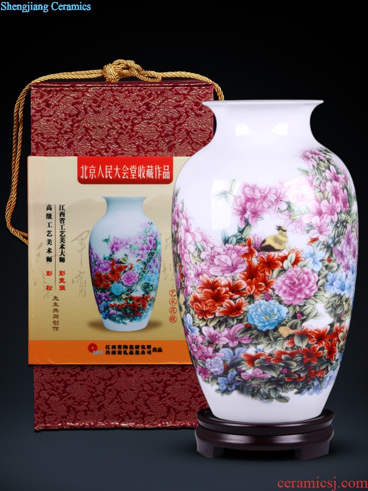 Jingdezhen ceramics The hand-painted chunjiang nostalgia vase furnishing articles New Chinese style household sitting room porch decoration