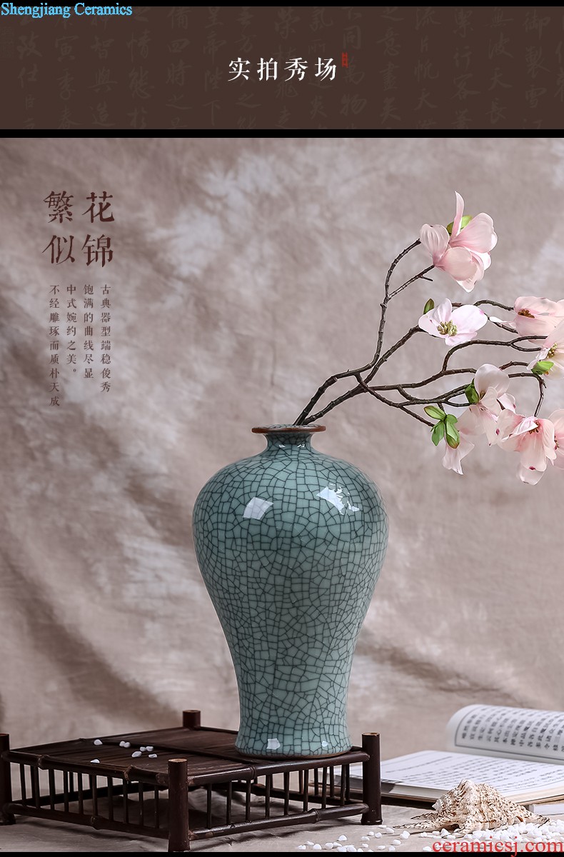 Jingdezhen ceramics Lrene hand-painted peony flowers very beautiful vase Vogue to live in the sitting room furnishing articles