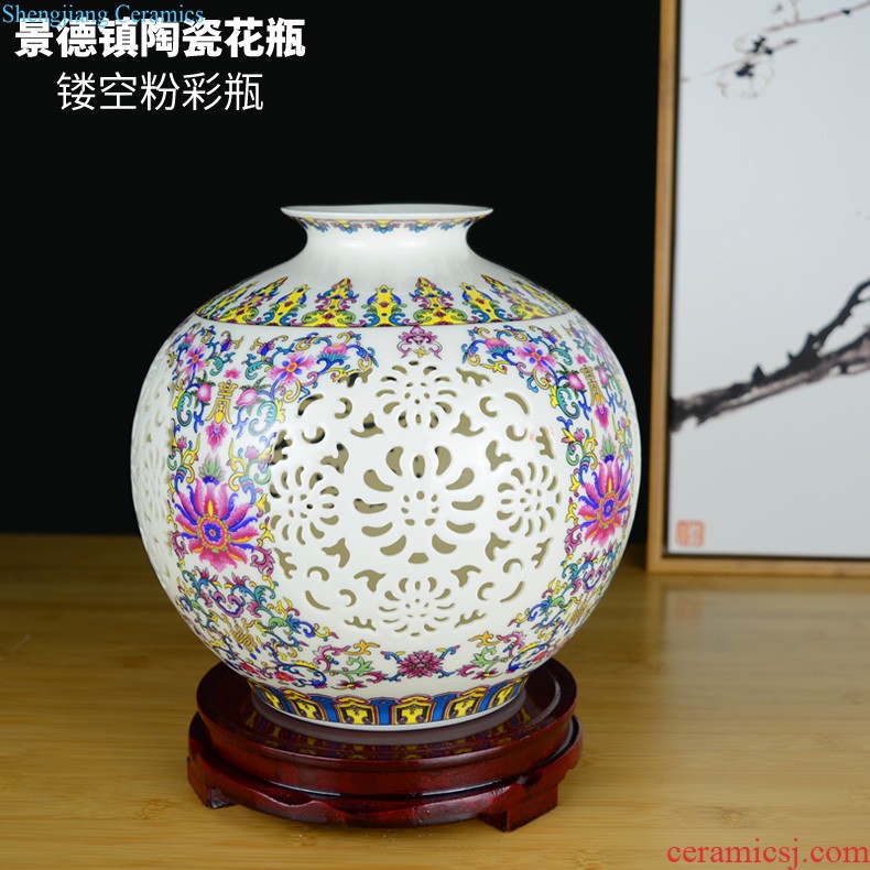 Jingdezhen crystalline glaze ceramic vase dried flowers flower arrangement sitting room european-style table creative household soft adornment is placed