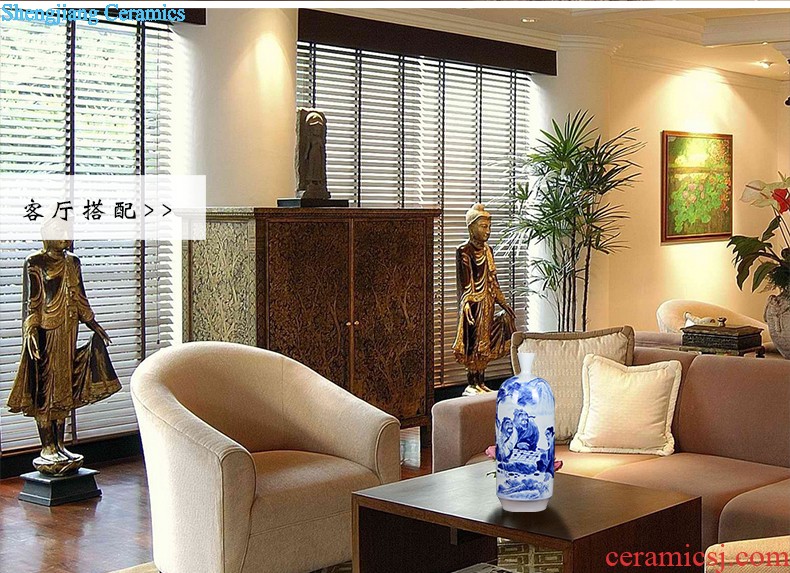 Famous master of jingdezhen ceramics hand-painted thin foetus vases, flower arrangement of modern Chinese style home sitting room adornment is placed