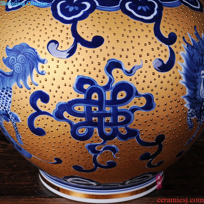 Jingdezhen ceramics Famous hand-painted mountain people vases, flower arrangement, new Chinese style sitting room adornment is placed