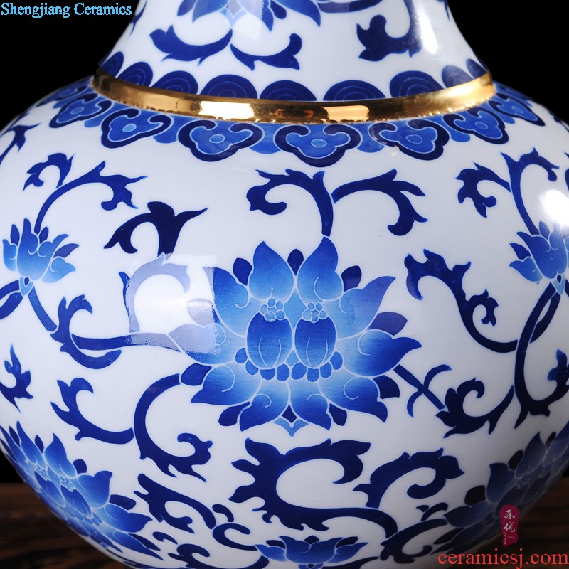 Jingdezhen ceramics vase hand-painted powder enamel New Chinese style living room TV cabinet furnishing articles household decoration