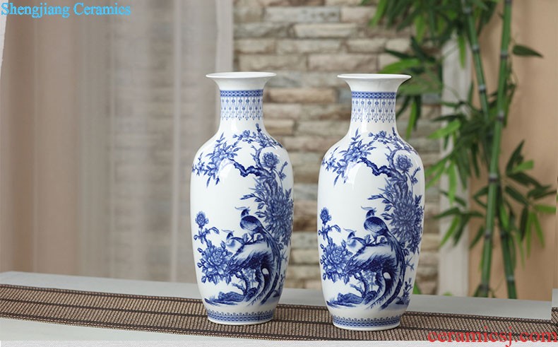 Hand-painted lotus rhyme blue and white porcelain of jingdezhen ceramics floret bottle of flower arrangement Modern home furnishing articles