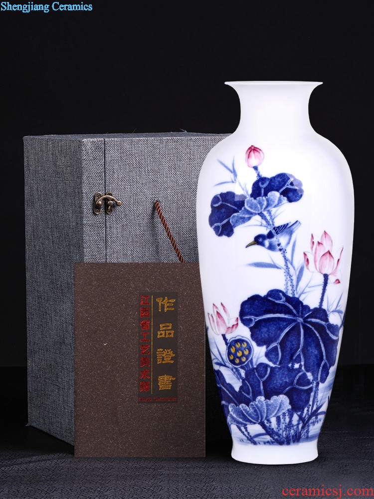 Jingdezhen blue and white porcelain vases, flower arranging hand-painted ceramic beaming Sitting room place of new Chinese style household act the role ofing is tasted