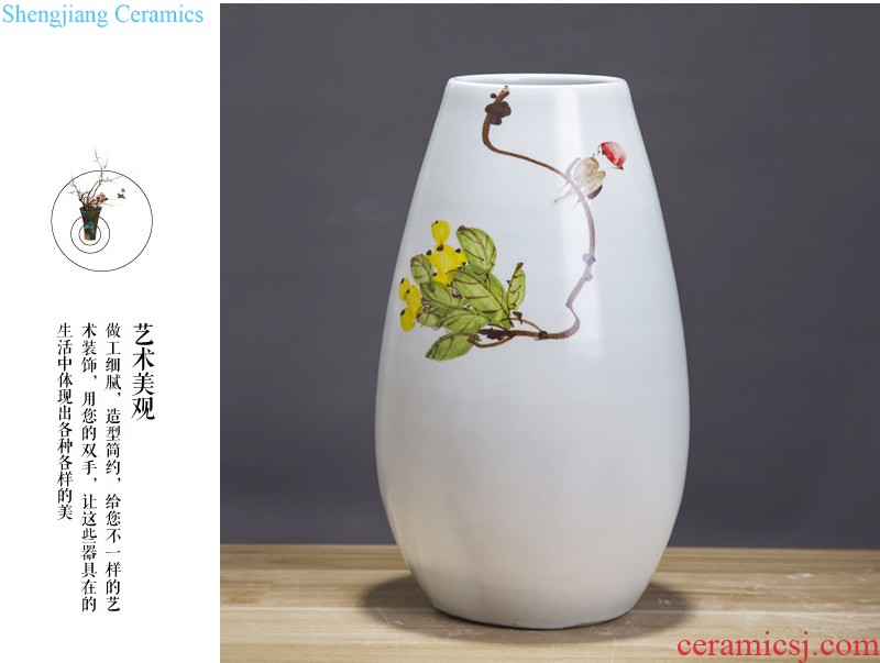 Jingdezhen ceramics vase furnishing articles sitting room creative new rich ancient frame dried flowers flower arrangement of Chinese style household ornaments