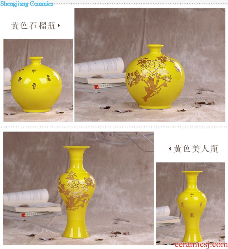 Jingdezhen ceramics designer galloping brush pot furnishing articles retro creative home sitting room adornment desktop decoration