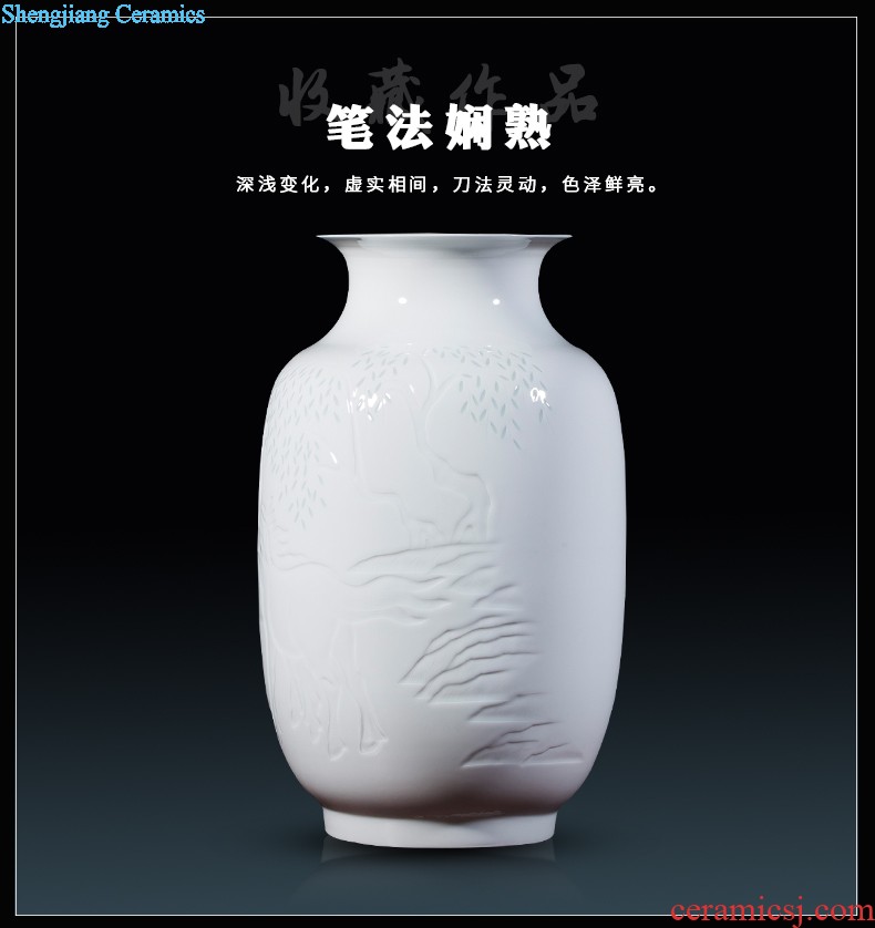 Chinese classical jingdezhen ceramics antique vase imitation qianlong pastel ground adornment is placed large living room