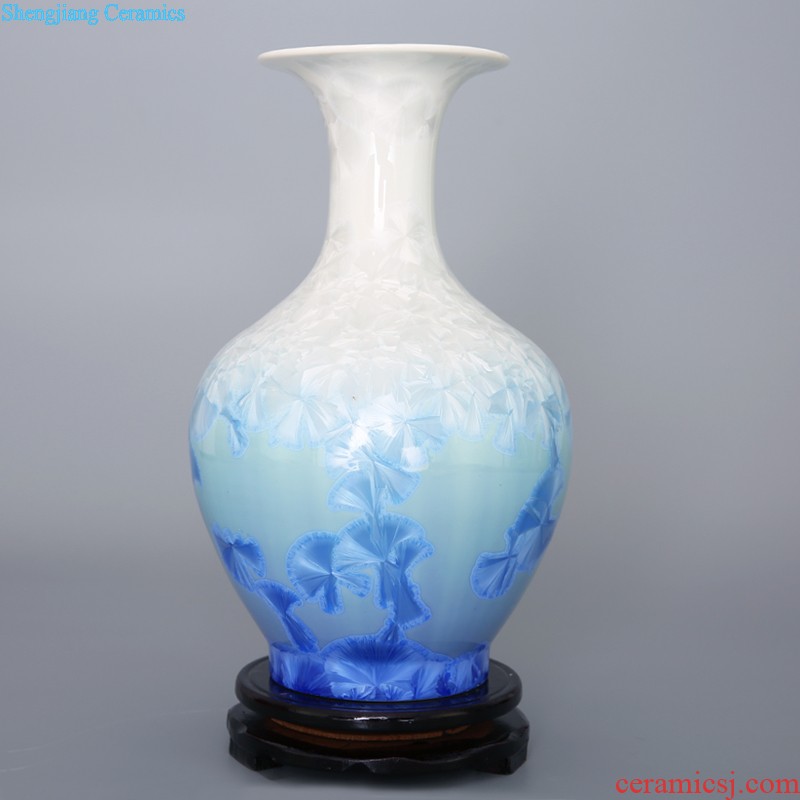 Jingdezhen porcelain in qianlong ears king porcelain paint painting of flowers and big vase The sitting room adornment is placed