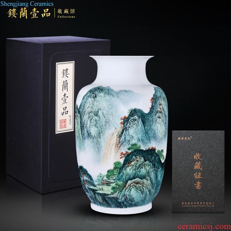 Jingdezhen ceramics hand-painted painting of flowers and dry flower vase charactizing a collection of new Chinese style sitting room adornment is placed