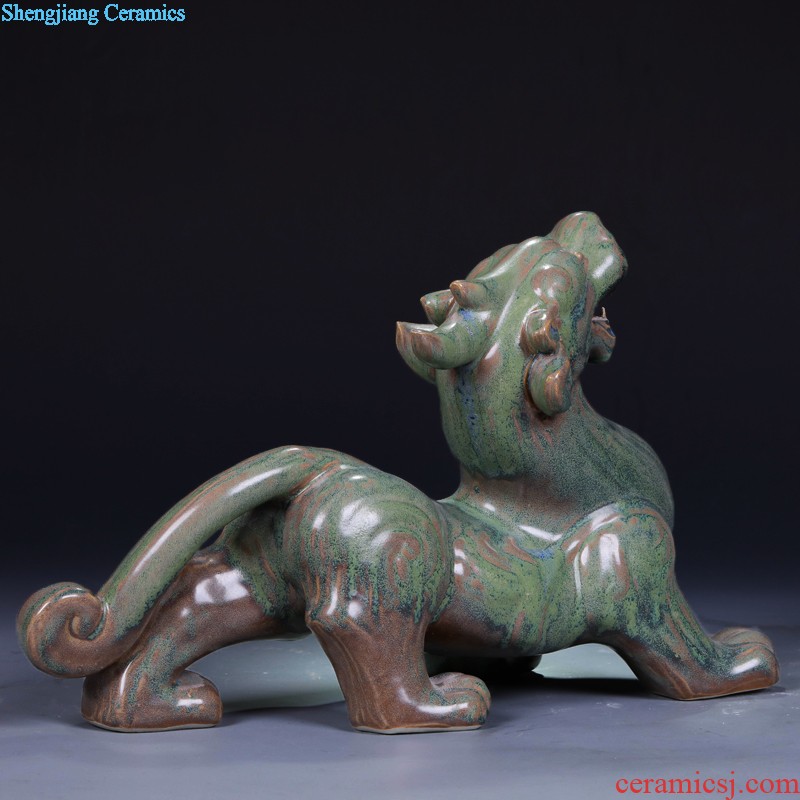 Jingdezhen ceramics glaze of bronze sculpture porcelain the mythical wild animal unicorn town house furnishing articles of Chinese style household craft ornaments