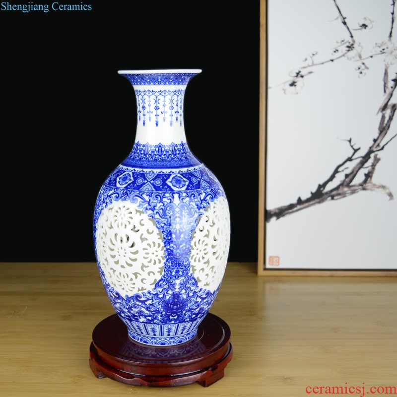 Jingdezhen crystalline glaze ceramic vase dried flowers flower arrangement sitting room european-style table creative household soft adornment is placed