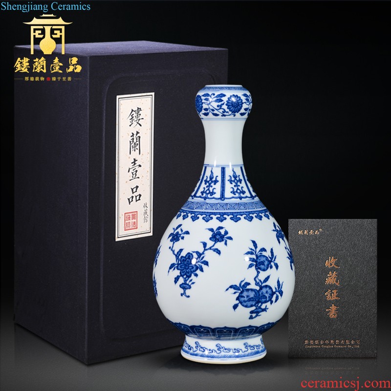 Jingdezhen ceramics imitation qing qianlong fuels the bat life of bottles of the sitting room of Chinese style household decorations collection furnishing articles