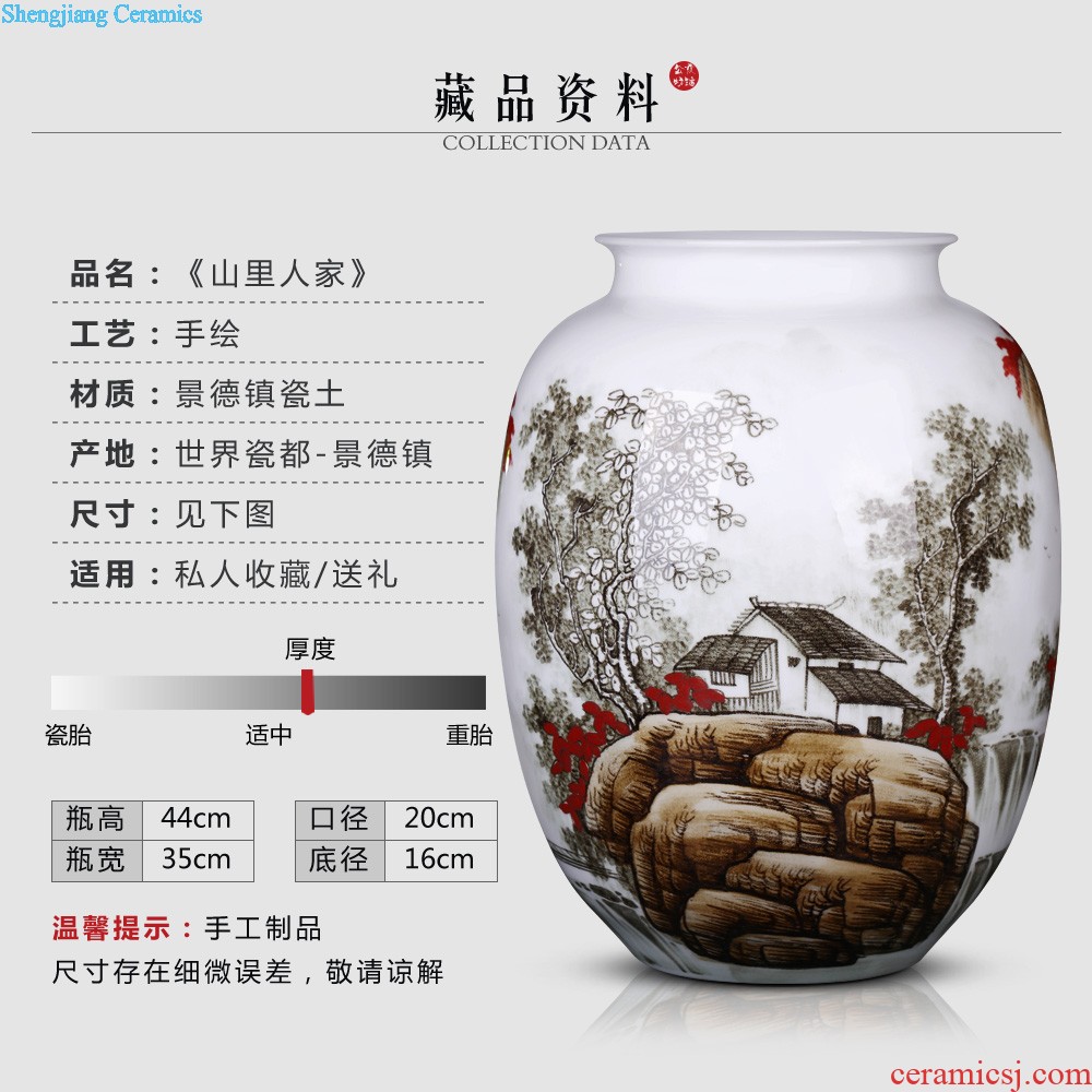 Jingdezhen ceramics furnishing articles Famous bottles hand painted yellow lotus flower implement new Chinese handicraft decoration in the living room