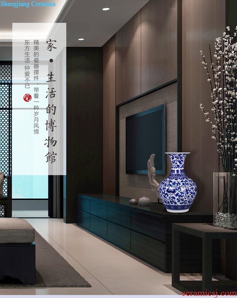 Jingdezhen ceramics furnishing articles TV ark blue and white porcelain vase and the new Chinese style household flower arrangement sitting room adornment