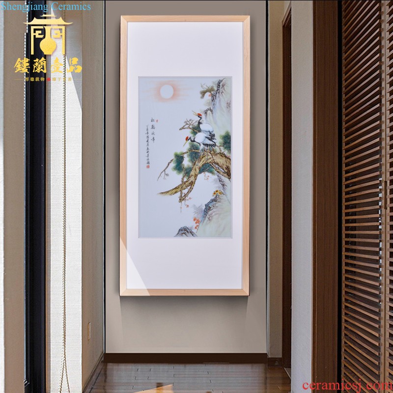 Hand draw freehand brushwork in traditional Chinese jingdezhen ceramics tawny four screen porcelain plate painting decorative painter in the sitting room is placed