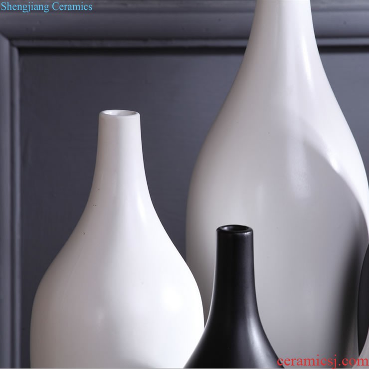 Blue and white porcelain vase landscape of jingdezhen ceramics sitting room Chinese wind restoring ancient ways household soft adornment furnishing articles arranging flowers