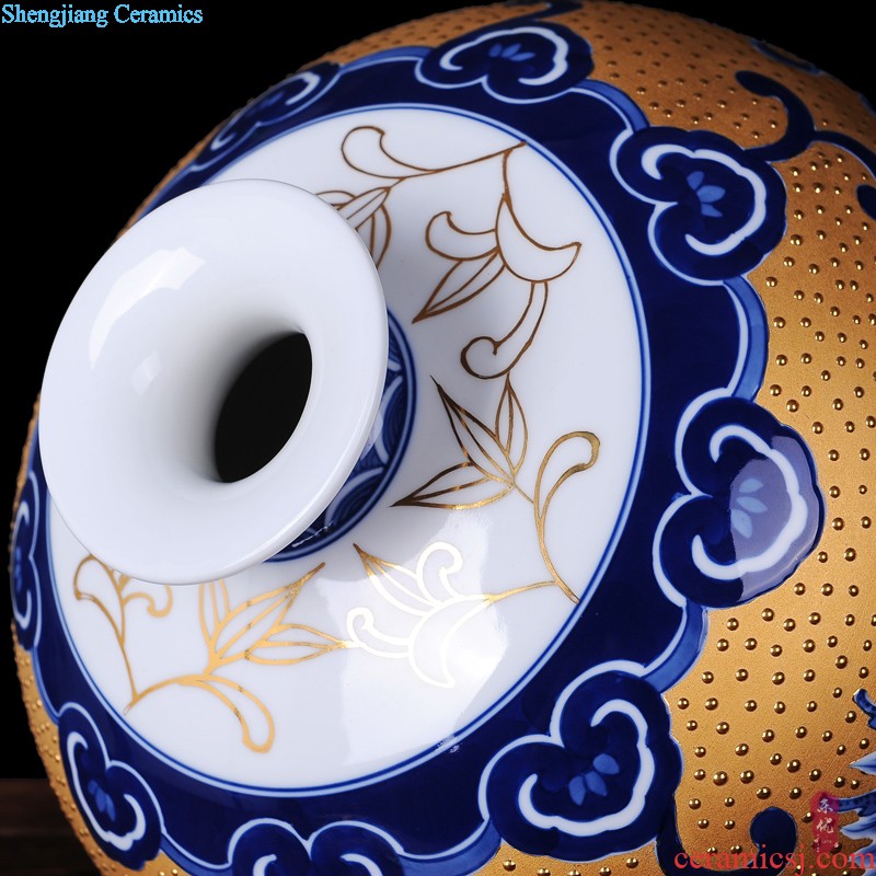 Jingdezhen ceramics Famous hand-painted mountain people vases, flower arrangement, new Chinese style sitting room adornment is placed