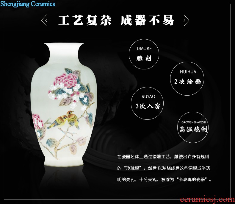 Jingdezhen ceramics hand-painted blue and white porcelain vases, flower arrangement furnishing articles of Chinese style thin foetus home sitting room adornment ornament