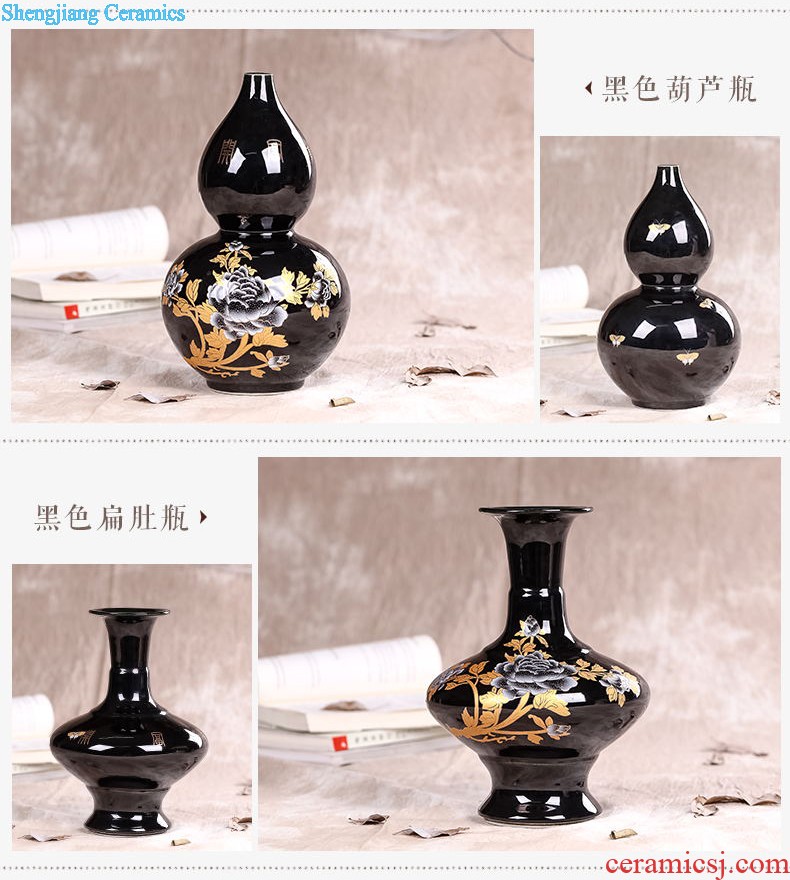 Jingdezhen ceramics designer galloping brush pot furnishing articles retro creative home sitting room adornment desktop decoration