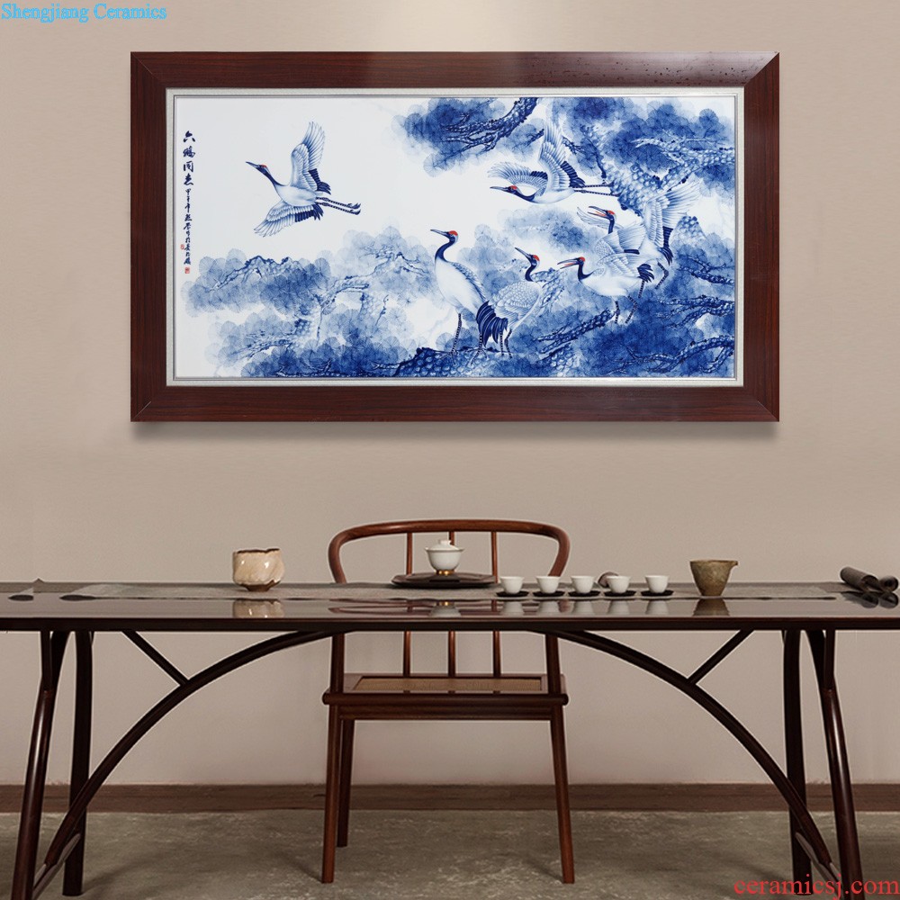 Jingdezhen ceramics hand-painted landscape decoration of Chinese style household porch restaurant background wall mural decoration hangs a picture