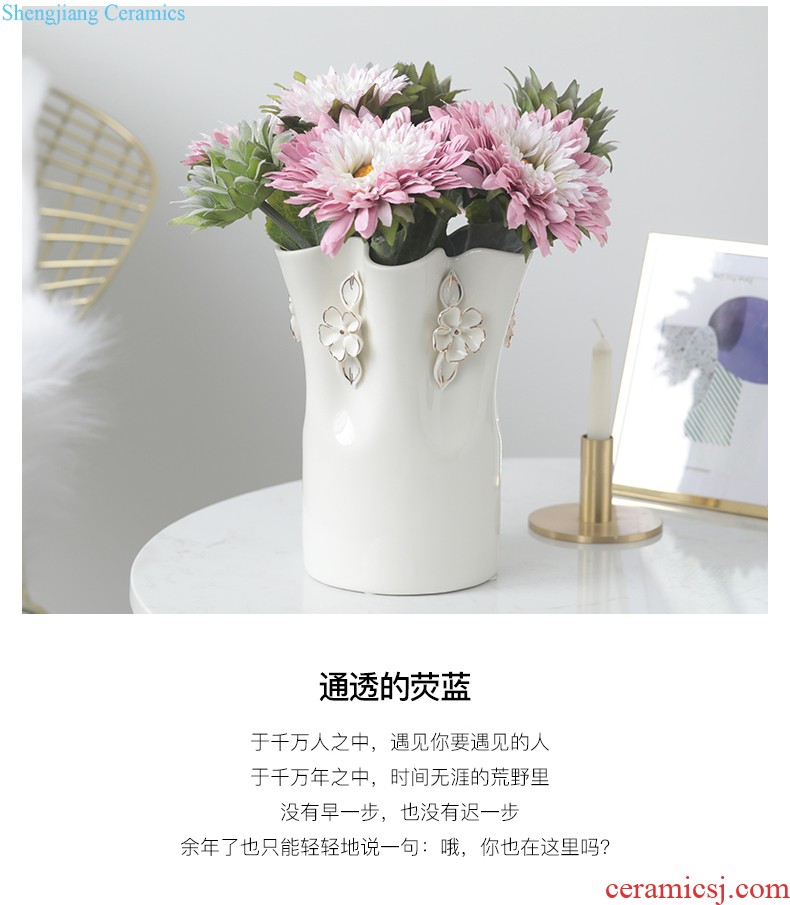 Creative Japanese vase Nordic decorative furnishing articles contemporary and contracted black and white ceramic dry flower vase sitting room porch flower arrangement