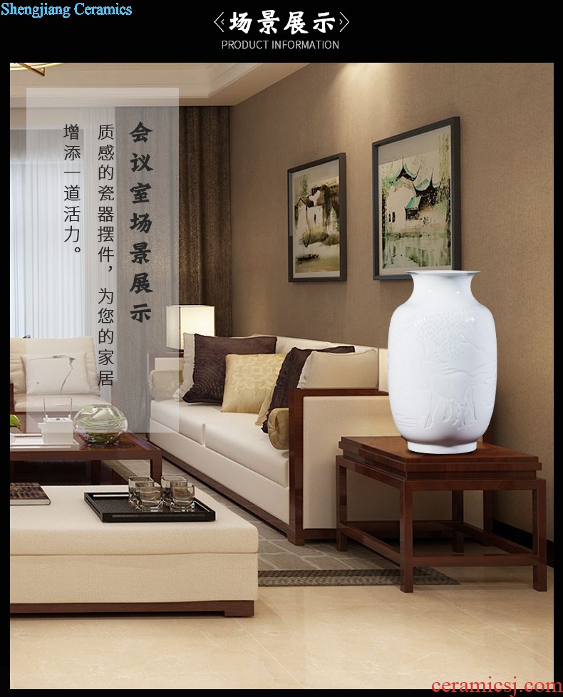 Chinese classical jingdezhen ceramics antique vase imitation qianlong pastel ground adornment is placed large living room