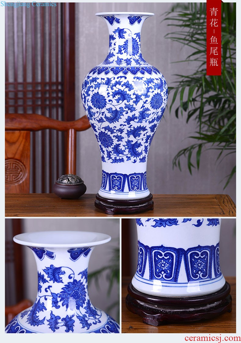 Jingdezhen ceramics of large vase furnishing articles large sitting room of Chinese style household adornment hand-painted porcelain arranging flowers