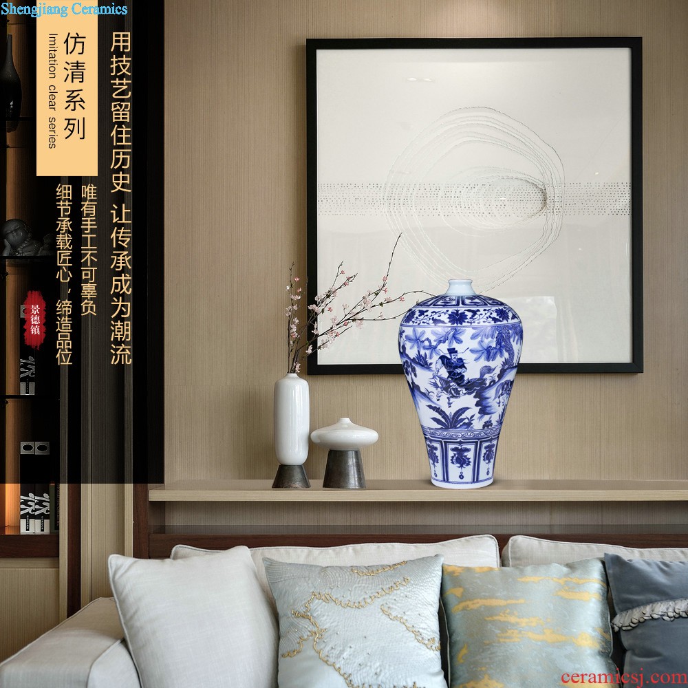 Jingdezhen ceramic furnishing articles of modern Chinese style classical color glaze post red flower vase home sitting room decorate the study