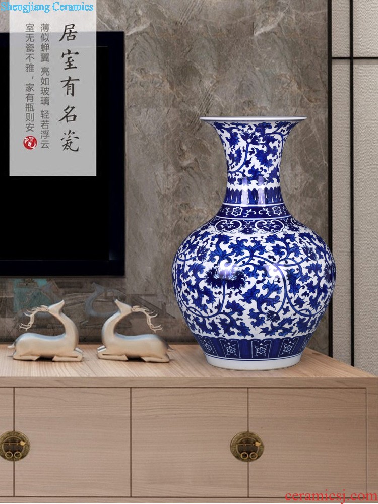 Jingdezhen ceramics furnishing articles TV ark blue and white porcelain vase and the new Chinese style household flower arrangement sitting room adornment