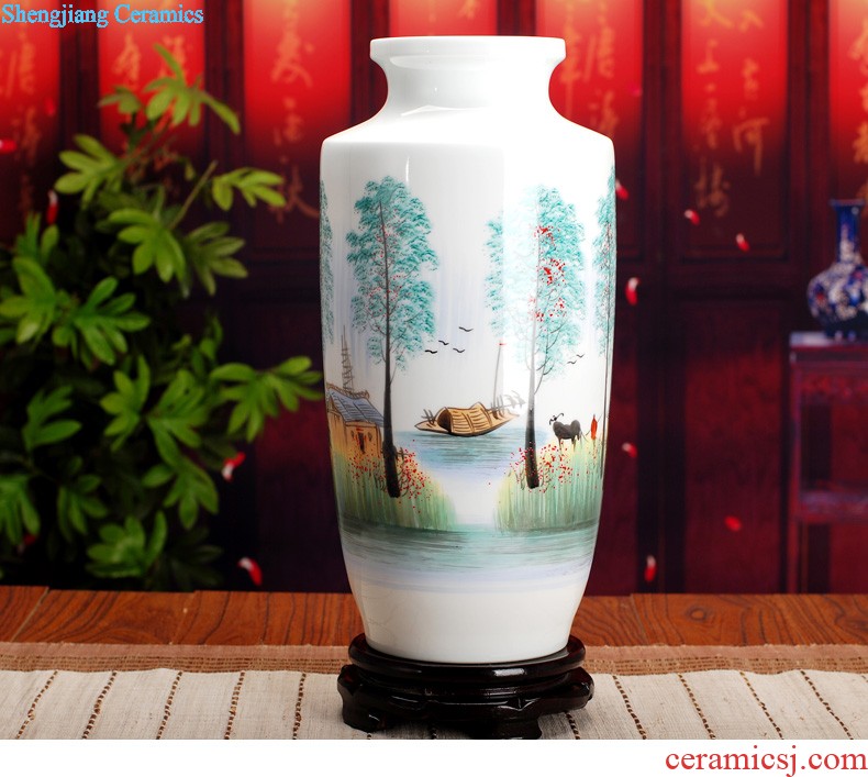 Hand-painted chrysanthemum patterns of blue and white porcelain of jingdezhen ceramics surface square vase furnishing articles study calligraphy and painting is received